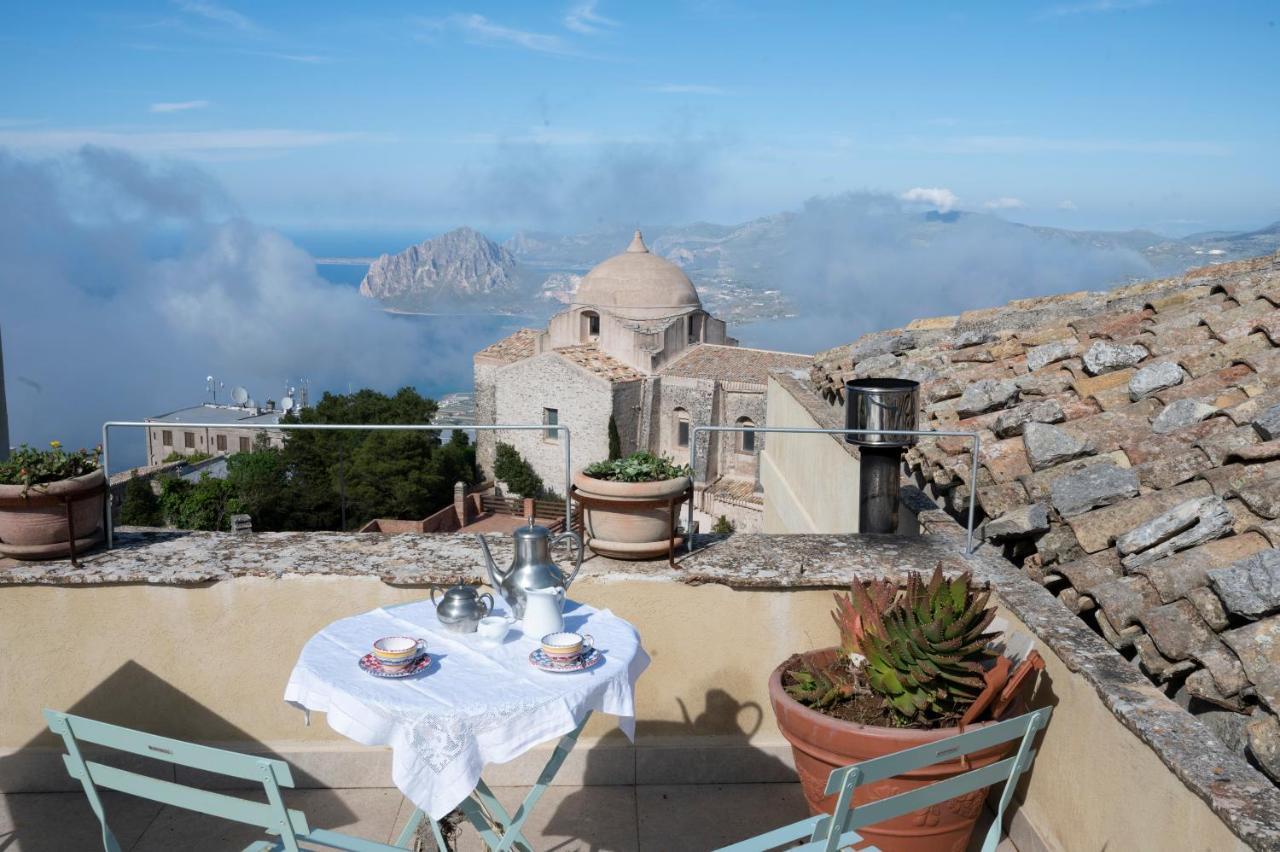 Casa Cattauro Camere Vista Cielo Erice Exterior photo